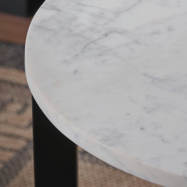 EINAR Side Table – White Marble Top & Curved Black Metal Frame | malletandplane.com