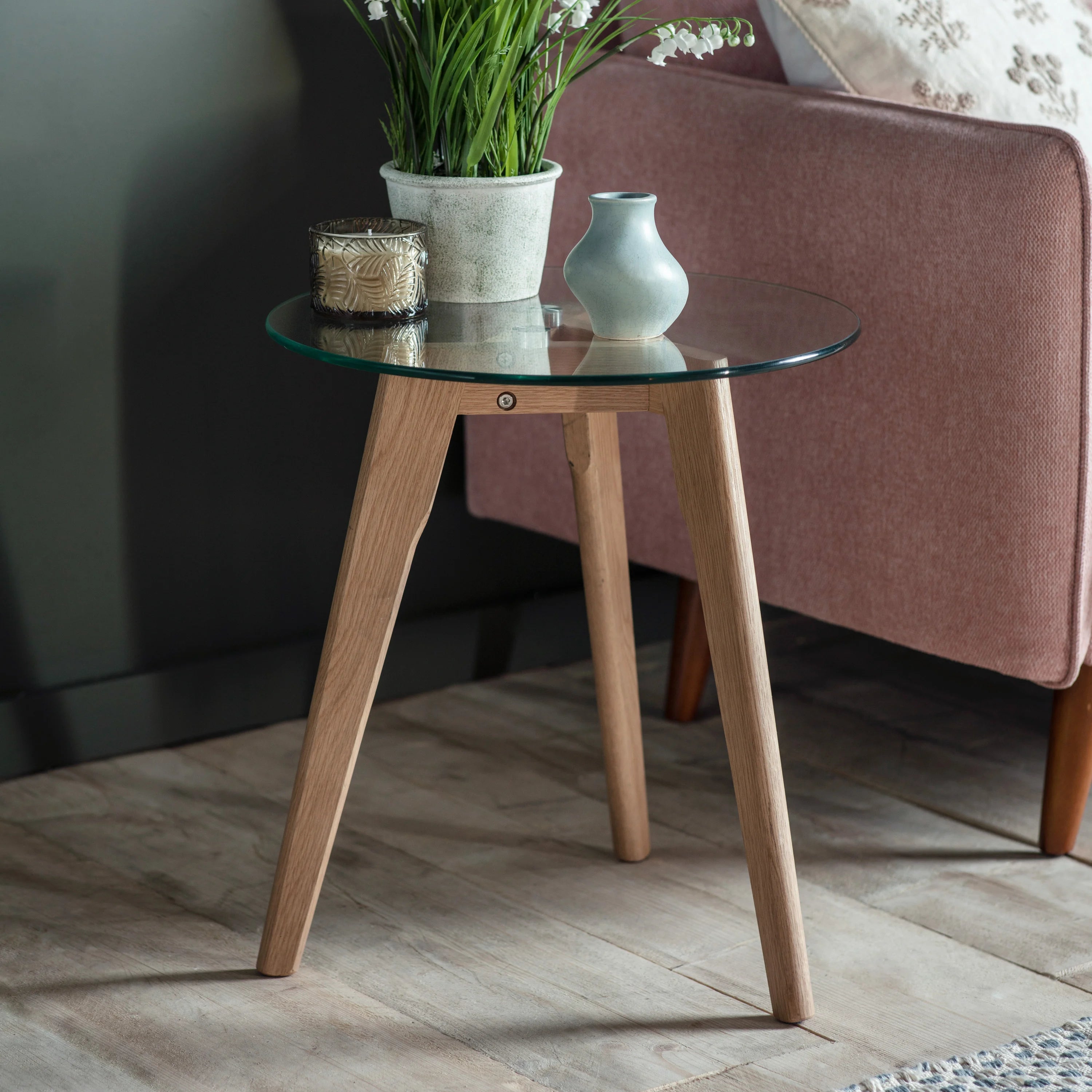 Simple Oak Bedside Table with Glass Top – SHELTON