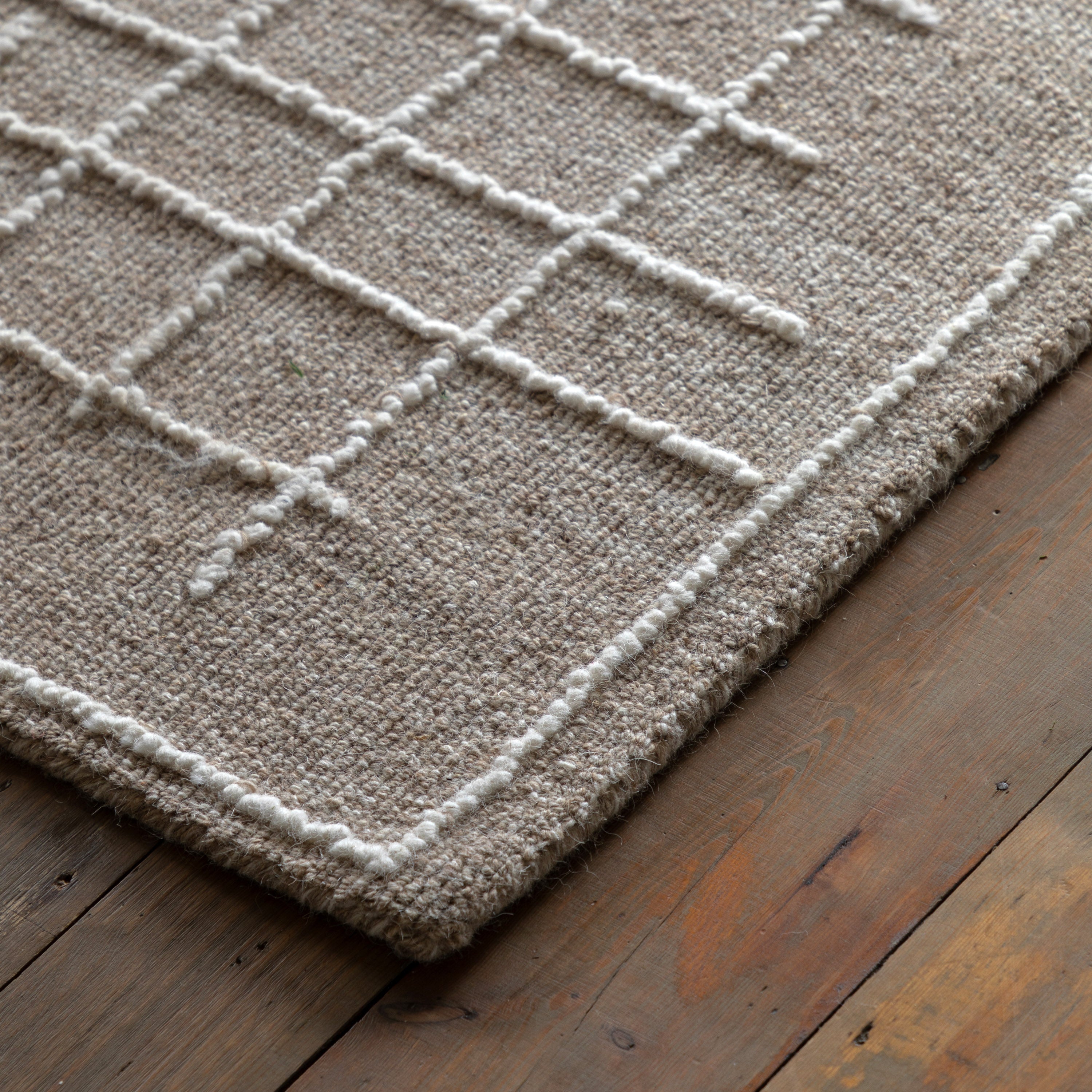 Elmira Tufted Linear Rug - detail and lifestyle view 3