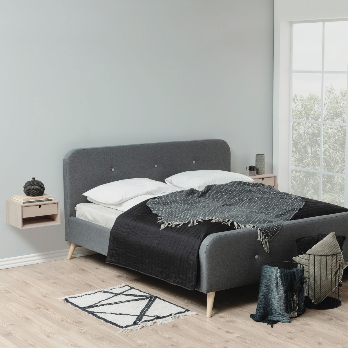 BLAKE Wall-Mounted Bedside Table in Oak | malletandplane.com