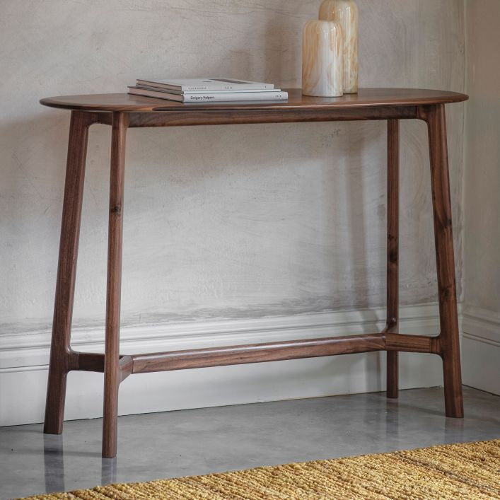 Cadiz console table in solid walnut | malletandplane.com