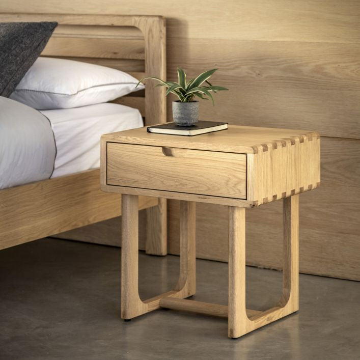 Artisan oak bedside table with single drawer and traditional construction | malletandplane.com