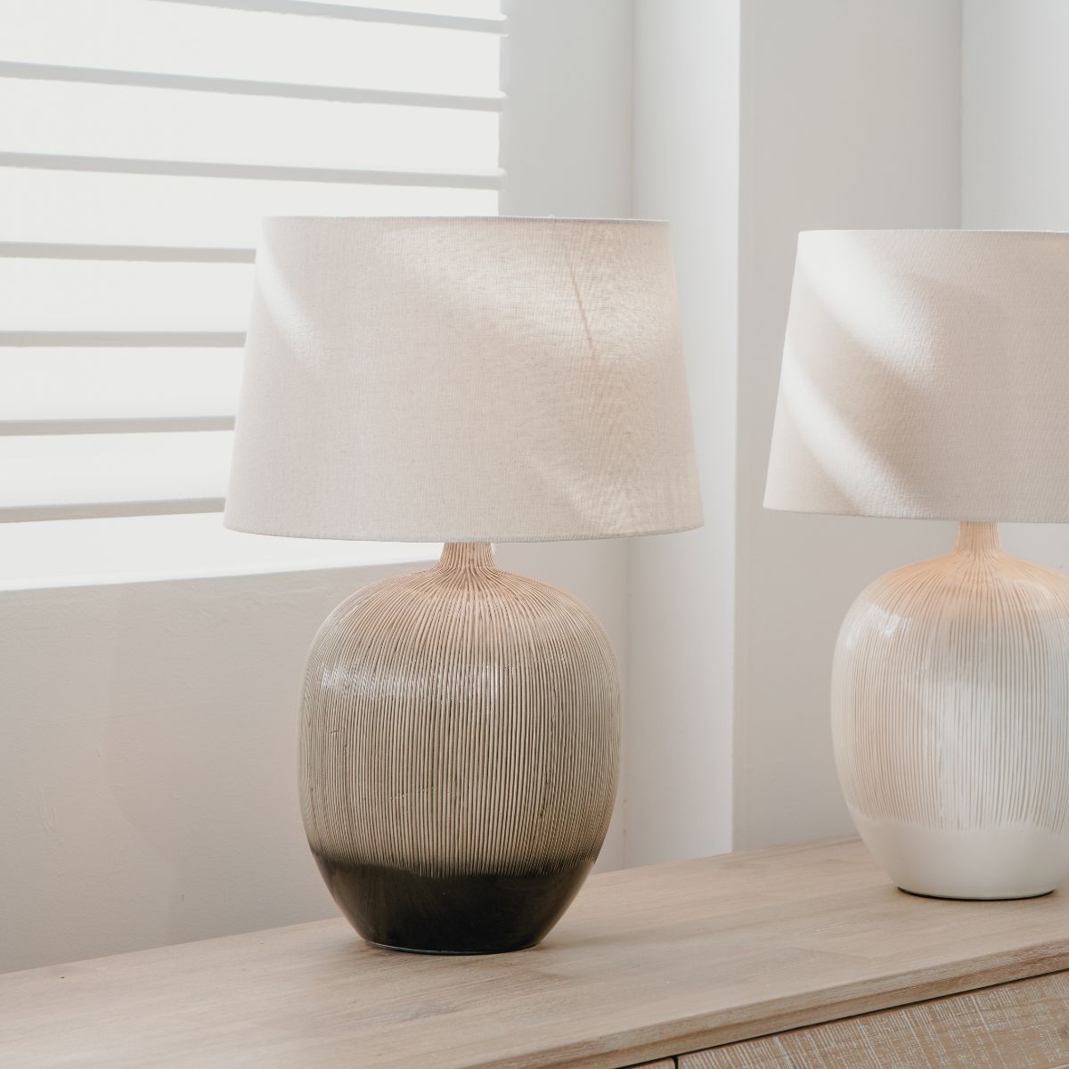 Edda Ceramic Table Lamp | malletandplane.com