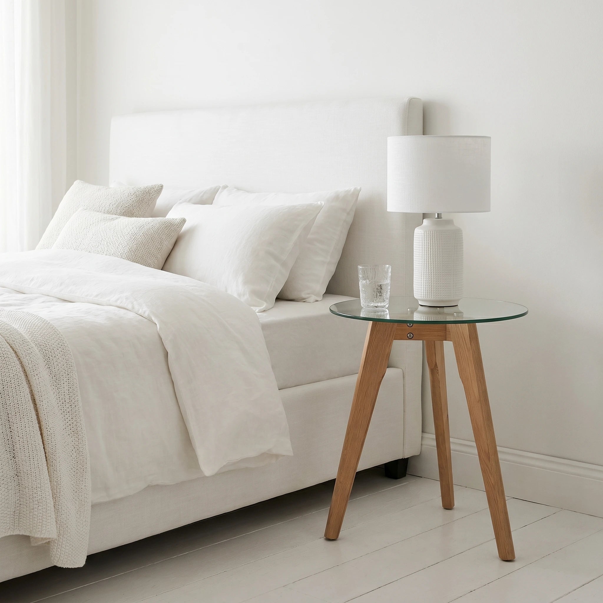 Simple Oak Bedside Table with Glass Top – SHELTON